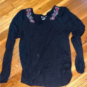 American Eagle long sleeve shirt